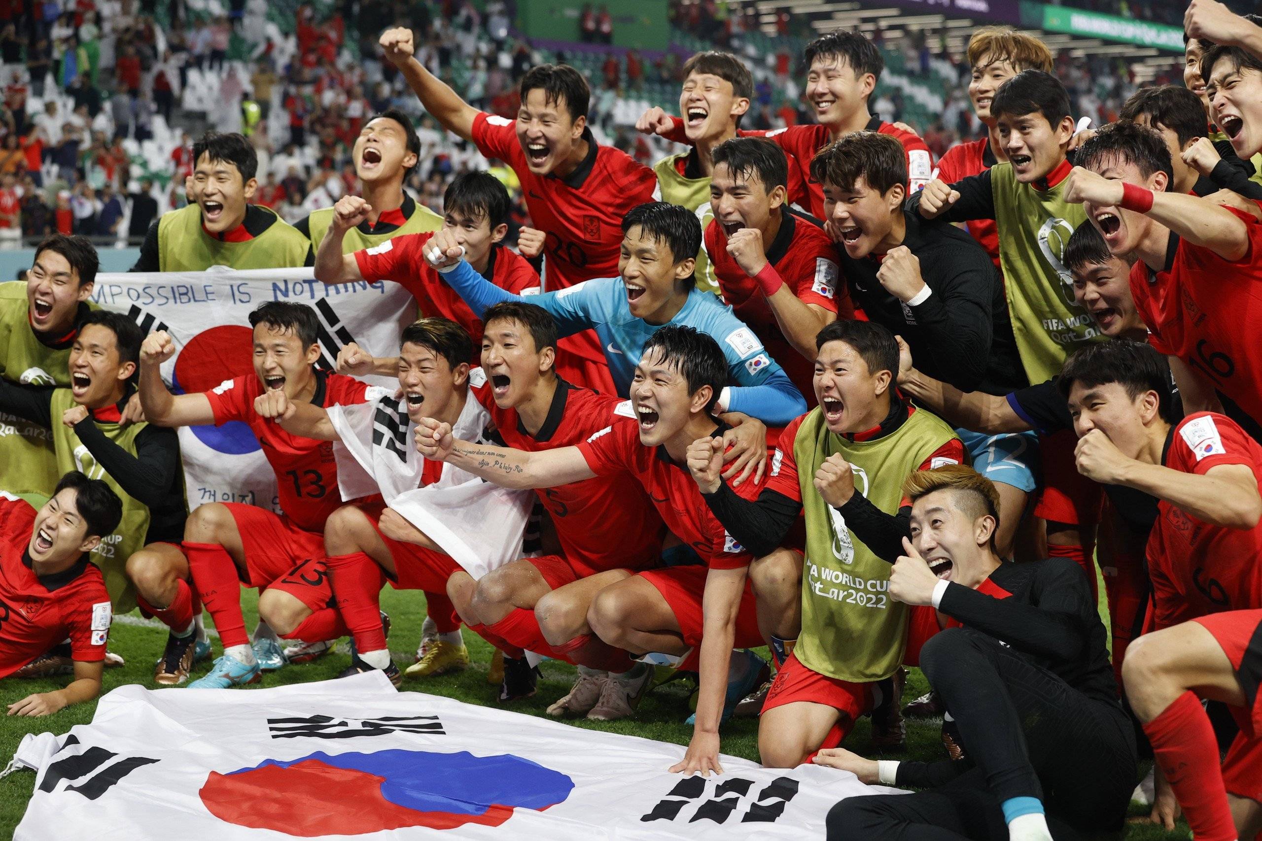韩国队迎战亚洲杯卫冕冠军