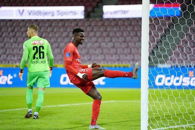 包含RB莱比锡连续客场胜利，稳步增加积分的词条