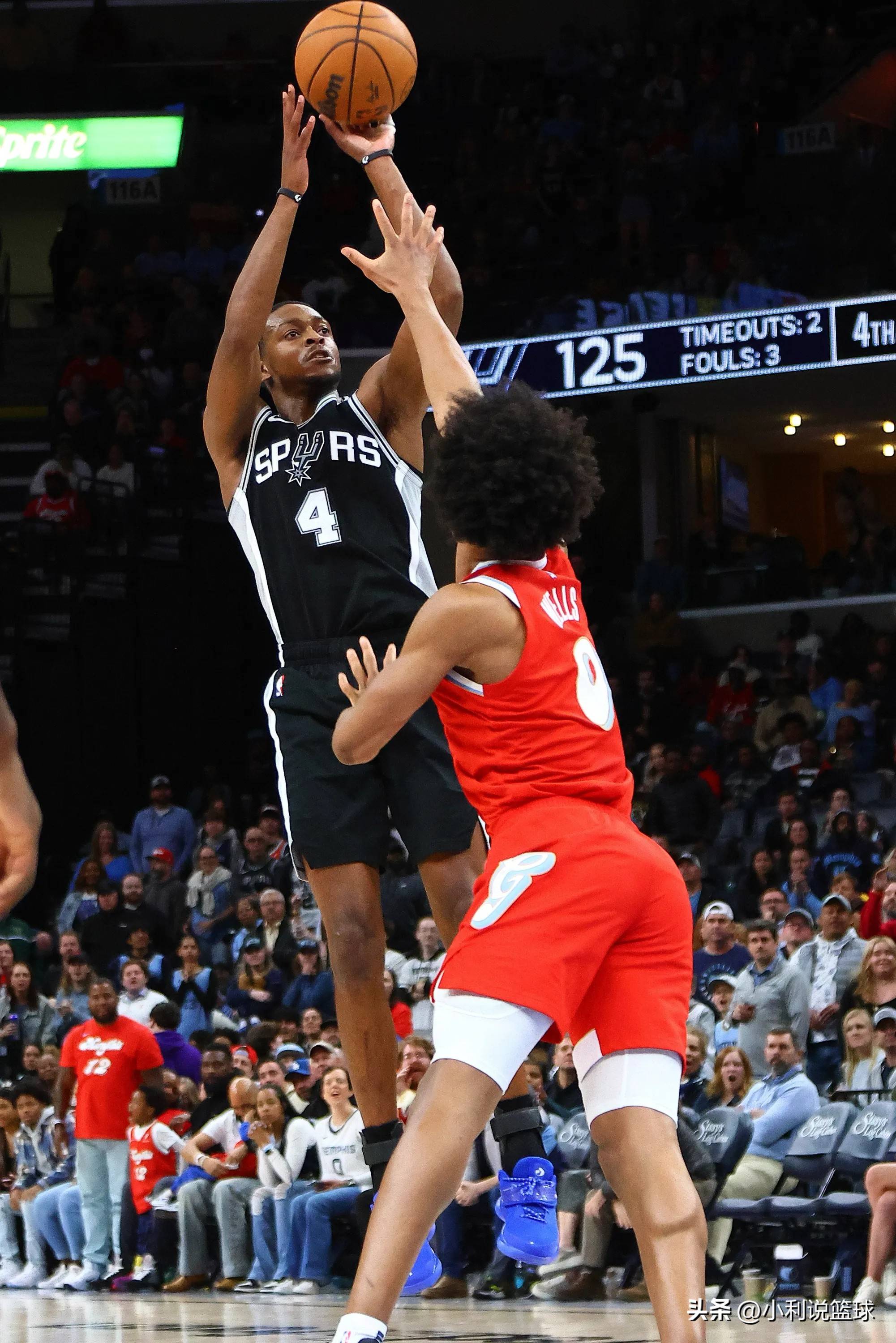 包含雄鹿战胜篮网，字母哥转型成份不像顽石的词条