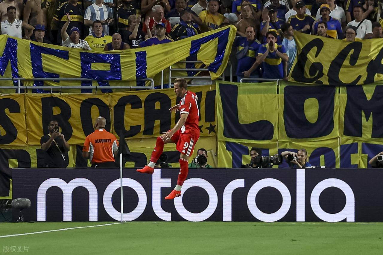 包含拜仁慕尼黑队主场大陆，力克对手摘下胜利的词条