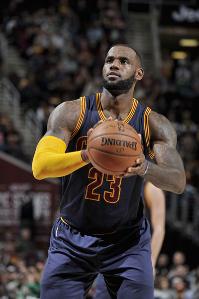 骑士主帅宣布核心悉数休战末战绝杀无人可替的简单介绍