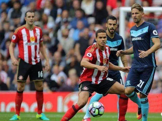 澳大利亚顶级联赛胜负悬殊，新冠军成功登顶