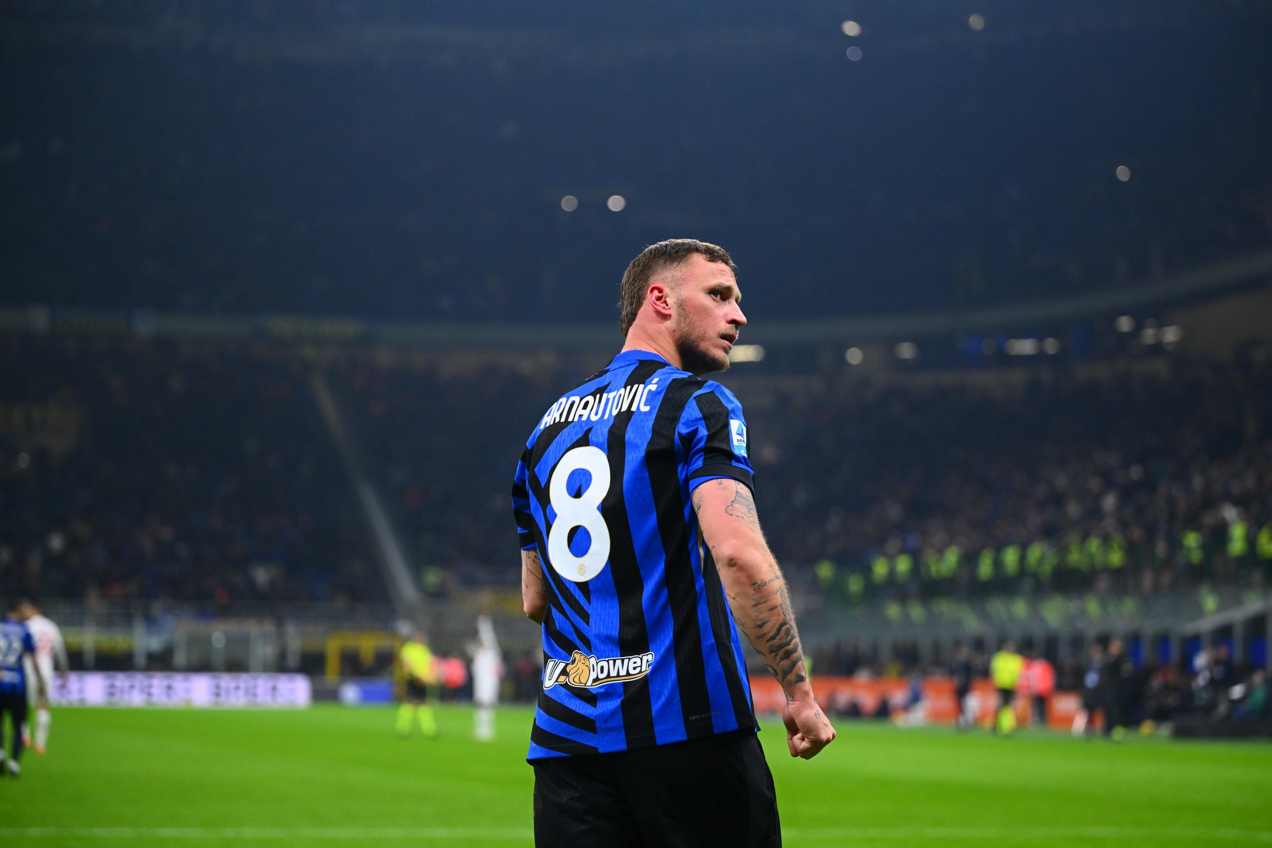 爱游戏网页版登录入口-包含佛罗伦萨主场击败对手，中游位置稳固的词条