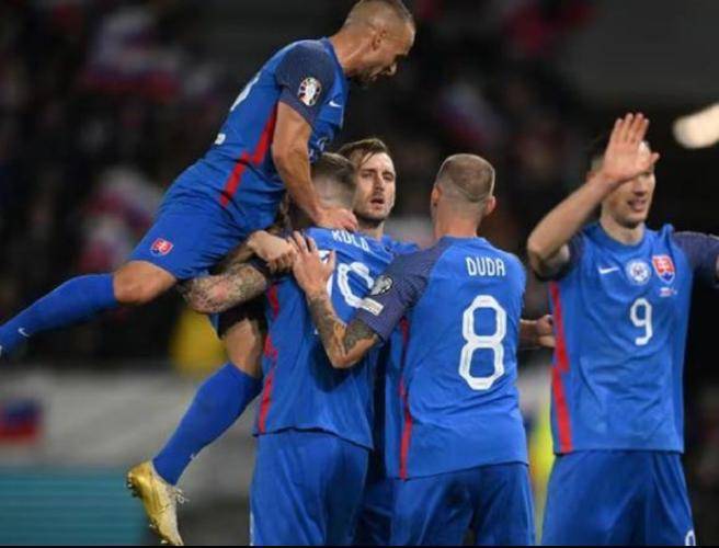 爱游戏中国官网-冰岛主场胜利，摩尔多瓦遭逢败局的简单介绍